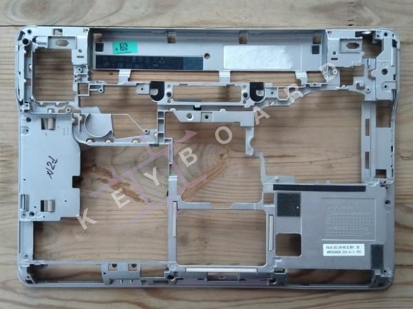 Верхня частина корпусу Dell Pn AM0VG000503